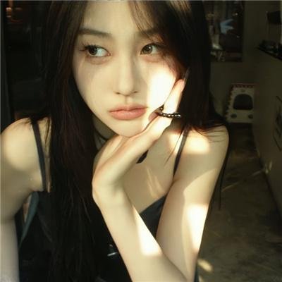 小维娜